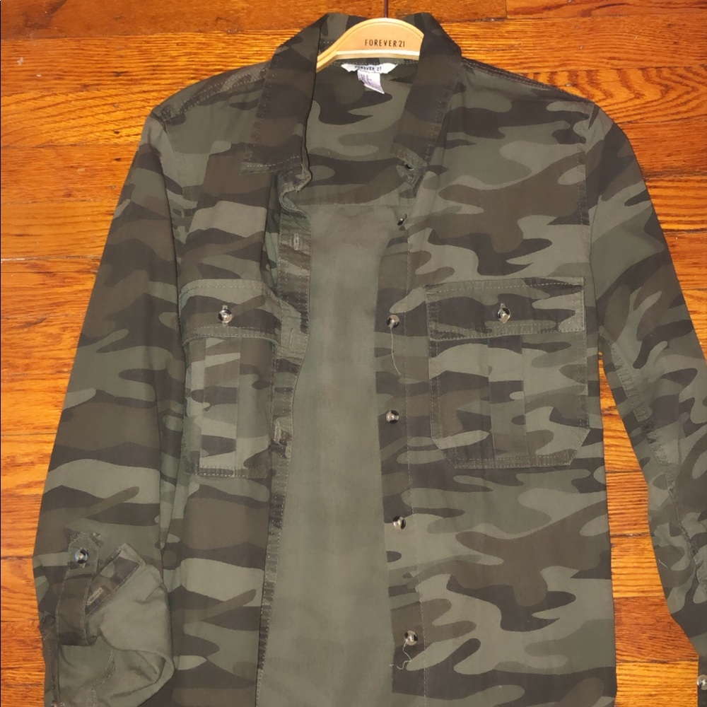 Army fatigue button down shirt